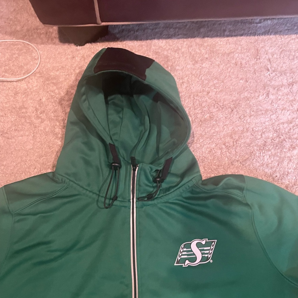 Green Saskatchewan Roughriders Sideline Hoody. Xxl